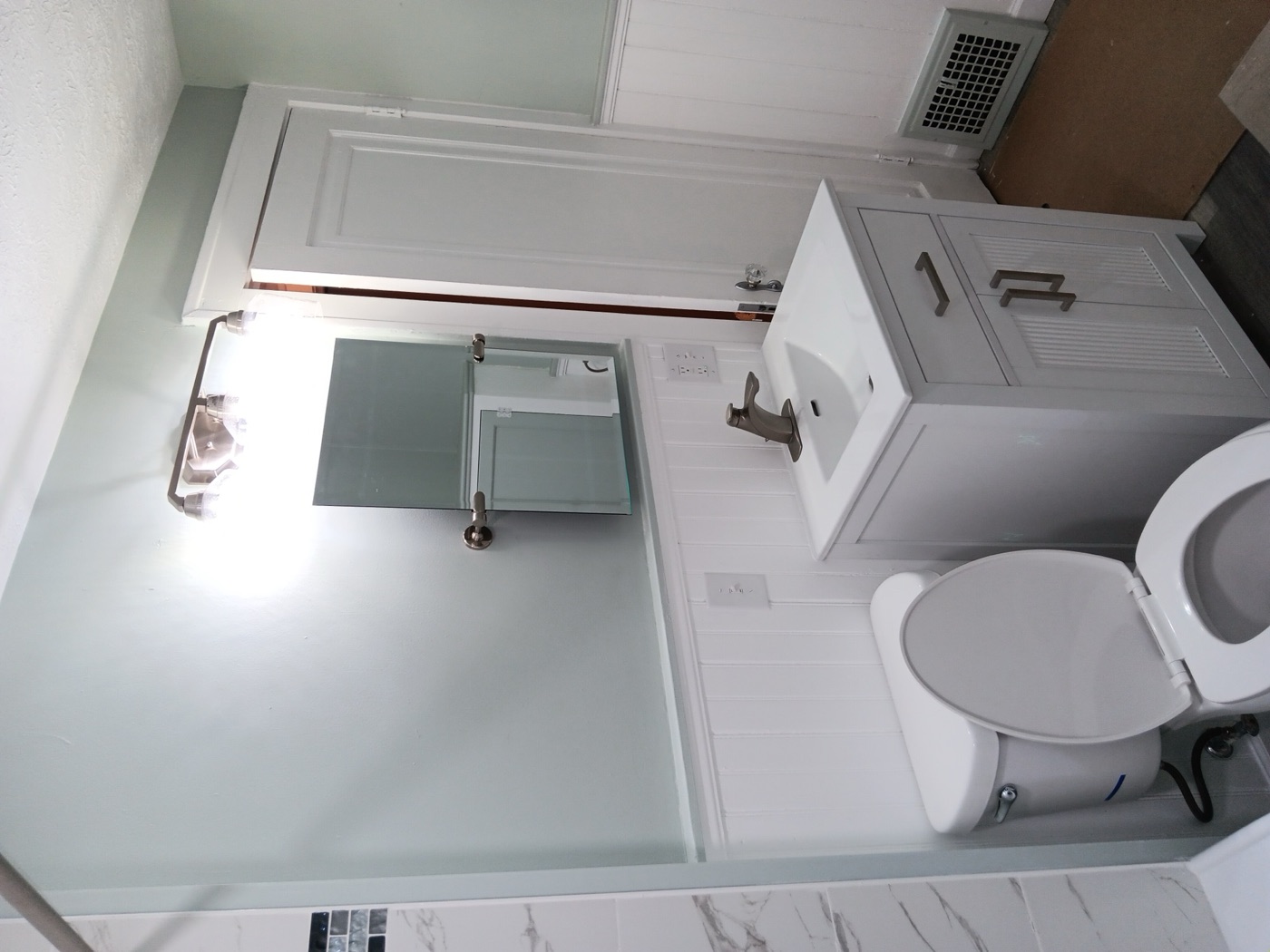 Bathrooms project photo 5